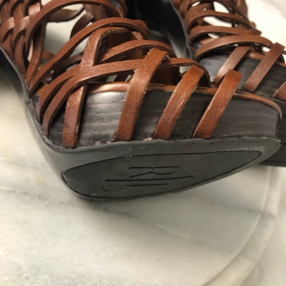 Ralph Lauren sandals size 8 - Picture 7 of 12